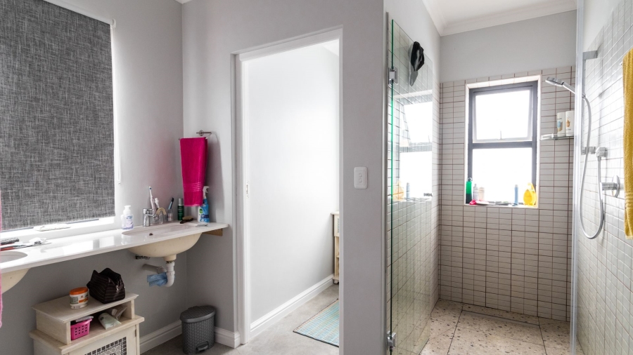 2 Bedroom Property for Sale in Riebeek Kasteel Western Cape